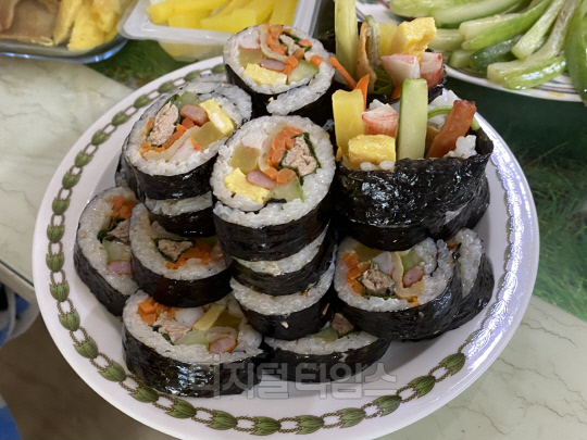  KǪ 䡯...  ʴ   [ 丮]